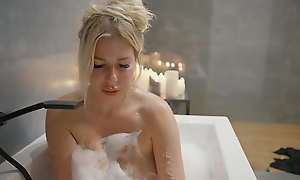 Romantic 4K Pov Balls deep blow job in the bathtub