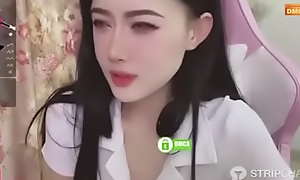 chinese big tits sexy girl live web cam beautiful legs