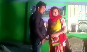 Reshmi Dutta Girlfriend fucking easy at quarters