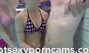 HandJob -- HotSexyPornCams porno video