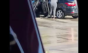 Fat ass booty wedgie gray leggings candid at car wash