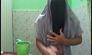 Niqab male