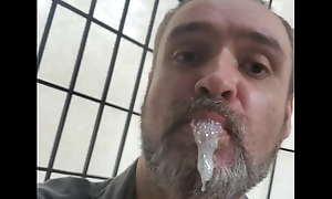Bi Guy Mucky Bubbles and Drooling a Mouthful of Cum!