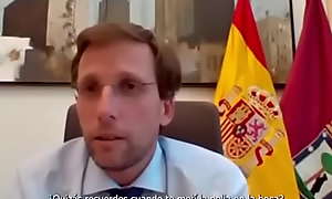 Guy talk about blowjobs with Madrid's Mayor