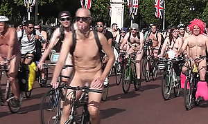 Naked Bike Ride 2011 Buckingham Palace