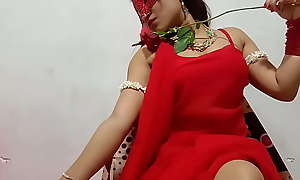 Best Horny Bhabhi From Indian Origin In the matter of Red Sari Celebrating Beano Showing Big Desi Boobs