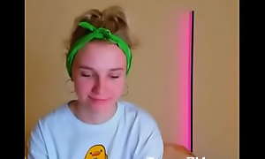 18yo hot blonde girl on livecam