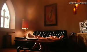 Lindsay Lohan y Alicia Rachel Marek Actrices Estadounidenses Desnudas En Polar Pelicula Estadounidense Machete (2010)