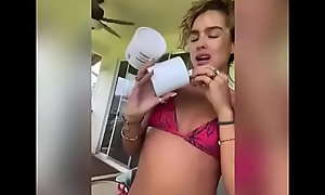 Sommer Ray Nuisance Compilation (Twerking added to more)