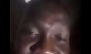 Vidéo nue de Charole nouveau pornographie burkinabè vient de nous étonner pour plus de sa vidéo  226 79 25 40 42