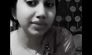 Dhaka Girl Showing cleavege