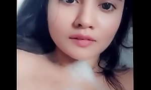 Deshi huge boobs girl boob showing in shower